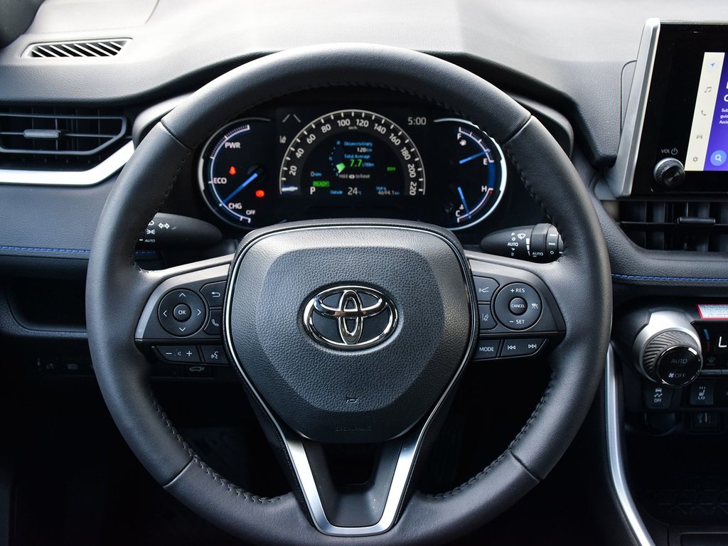 2025 Toyota RAV4 SE HYBRID AWD in Mississauga, Ontario - 18 - w1024h768px