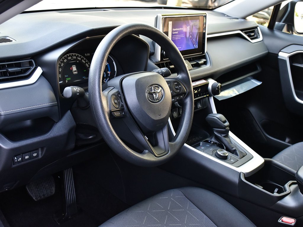2025 Toyota RAV4 Hybrid LE AWD in Mississauga, Ontario - 7 - w1024h768px