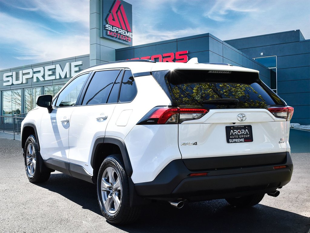 2025 Toyota RAV4 Hybrid LE AWD in Mississauga, Ontario - 6 - w1024h768px