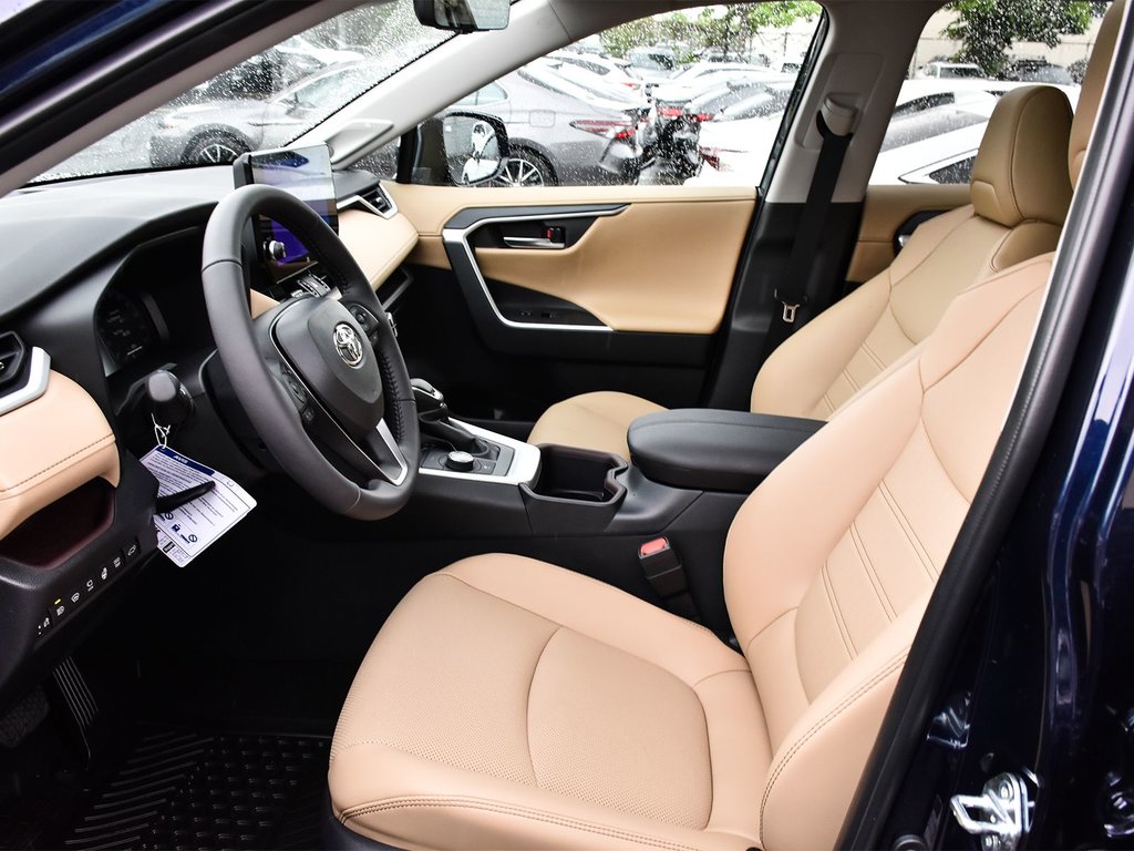 2025 Toyota RAV4 Hybrid Limited in Mississauga, Ontario - 7 - w1024h768px