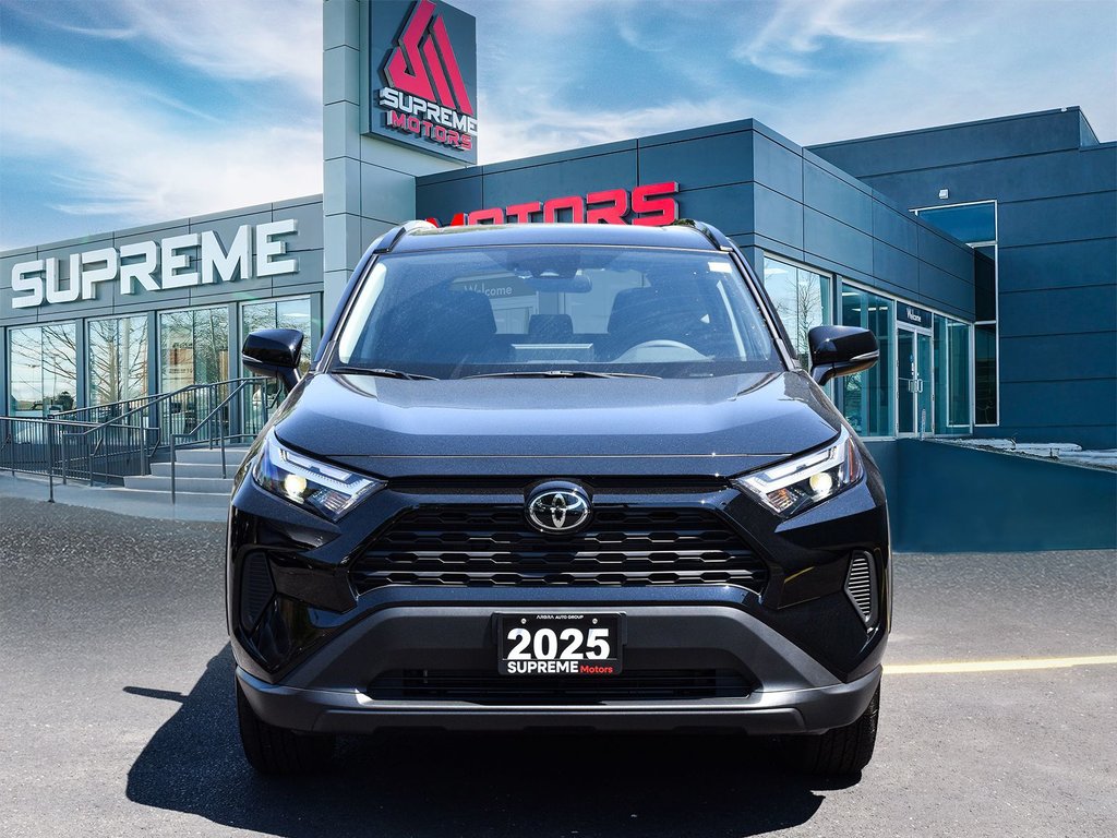 2025 Toyota RAV4 HYBRID XLE in Mississauga, Ontario - 3 - w1024h768px