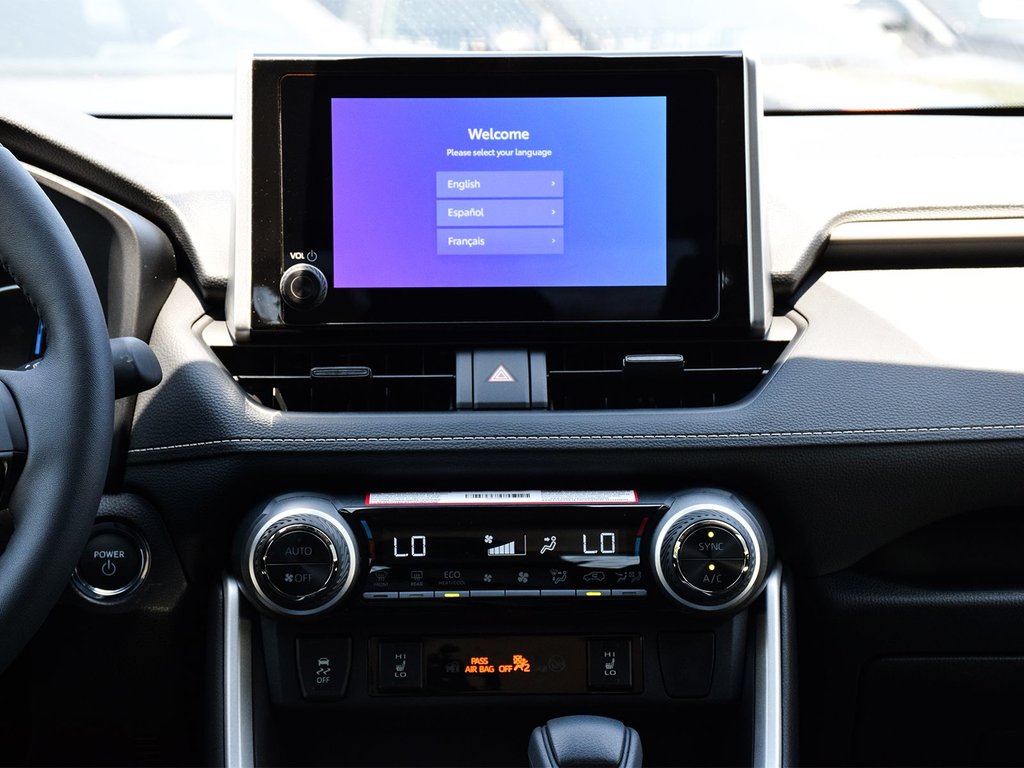 2025 Toyota RAV4 HYBRID XLE in Mississauga, Ontario - 15 - w1024h768px