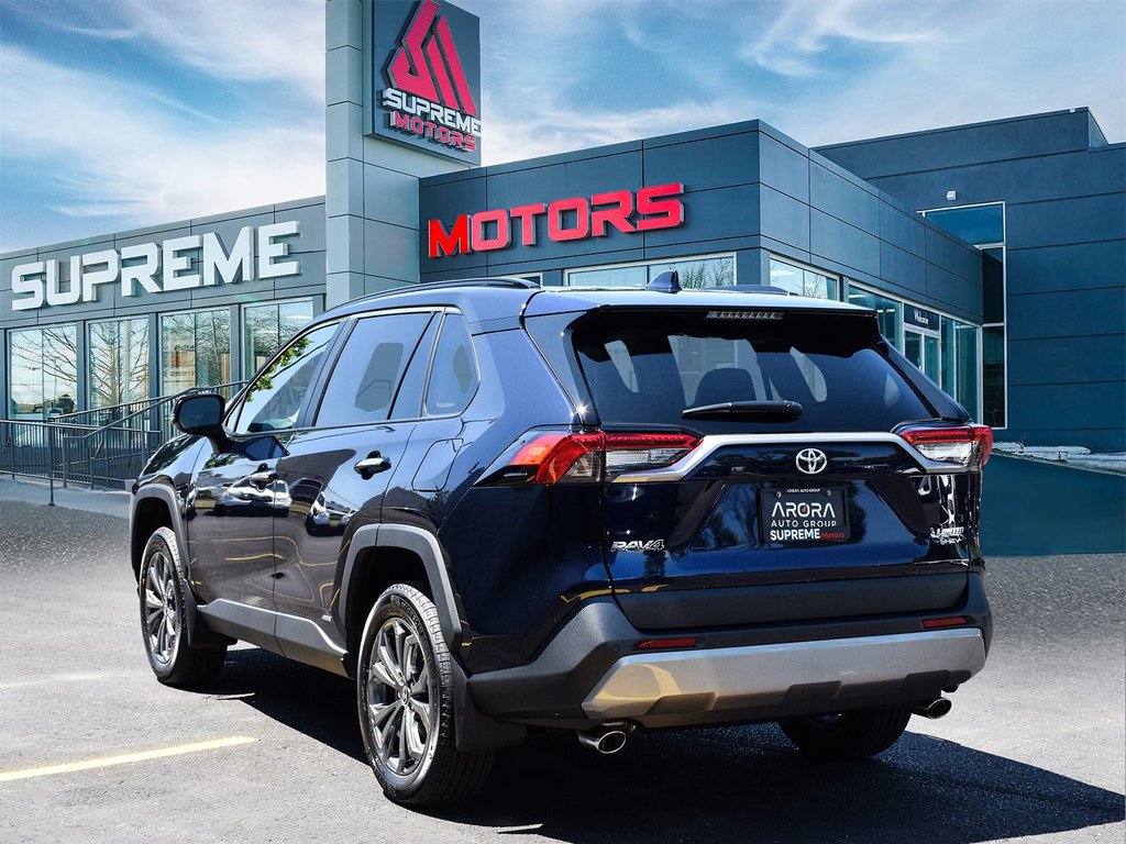 2025 Toyota RAV4 HYBRID LIMITED in Mississauga, Ontario - 5 - w1024h768px