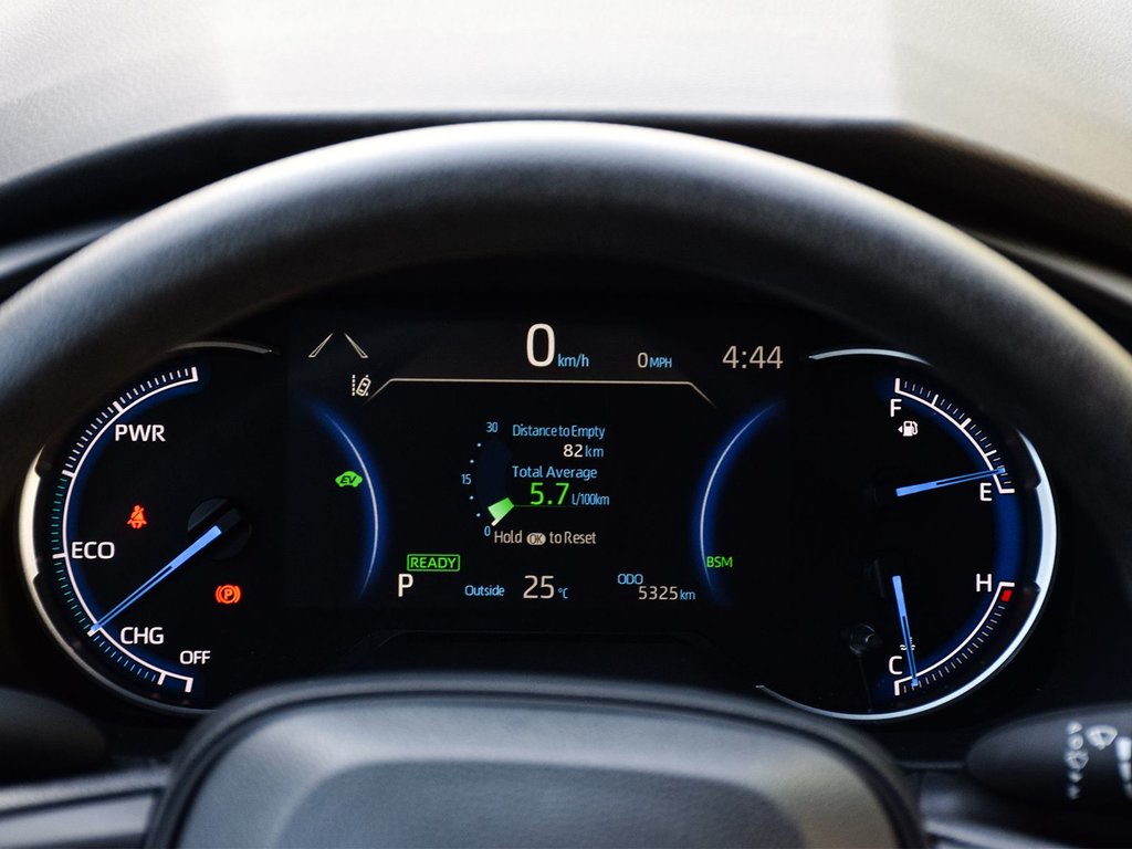2025 Toyota RAV4 Hybrid LE AWD in Mississauga, Ontario - 19 - w1024h768px