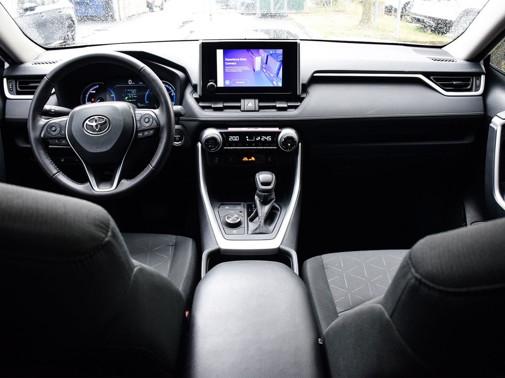 2025 Toyota RAV4 Hybrid XLE in Mississauga, Ontario - 13 - w1024h768px