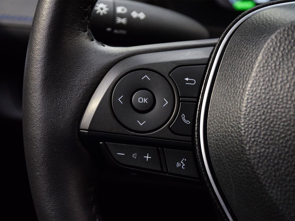 2025 Toyota RAV4 Hybrid XSE in Mississauga, Ontario - 15 - w1024h768px