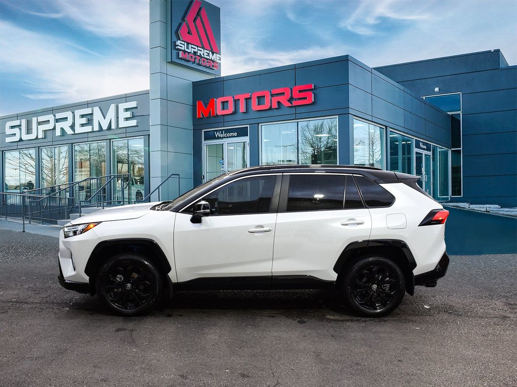 2025 Toyota RAV4 Hybrid XSE in Mississauga, Ontario - 3 - w1024h768px