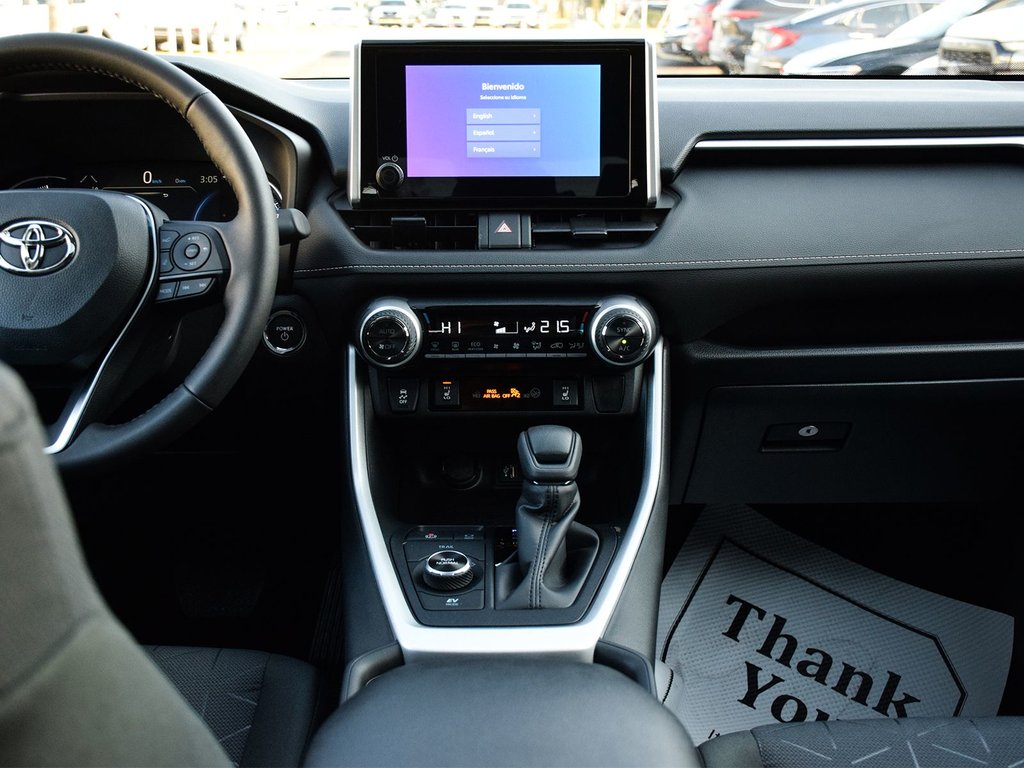 2025 Toyota RAV4 Hybrid XLE in Mississauga, Ontario - 13 - w1024h768px