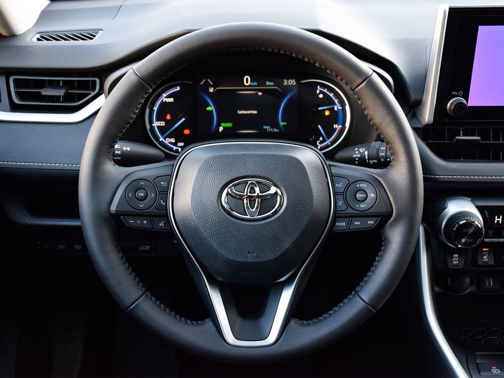 2025 Toyota RAV4 Hybrid XLE in Mississauga, Ontario - 18 - w1024h768px