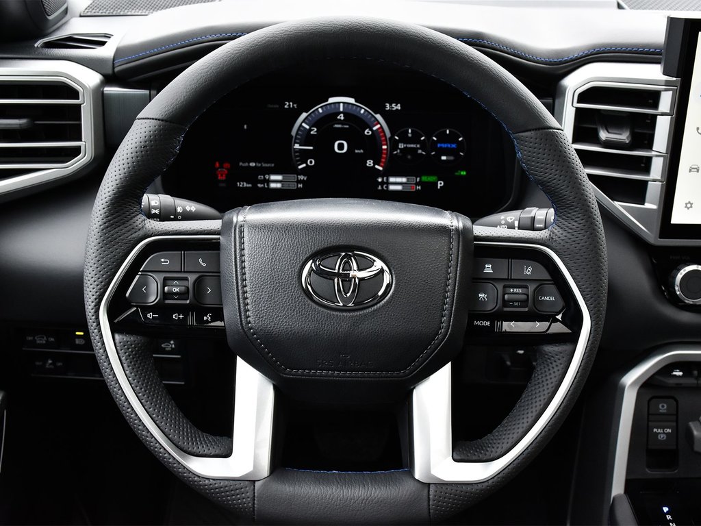 2025 Toyota Sequoia PLATINUM in Mississauga, Ontario - 16 - w1024h768px