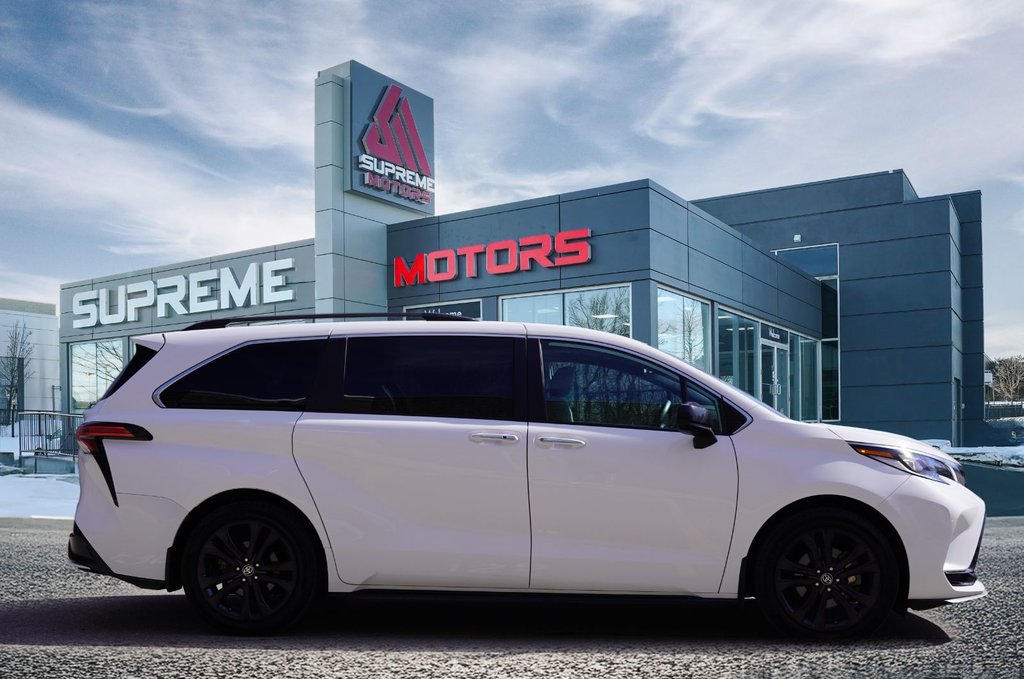 2023 Toyota Sienna HYBRID XSE FWD in Mississauga, Ontario - 7 - w1024h768px
