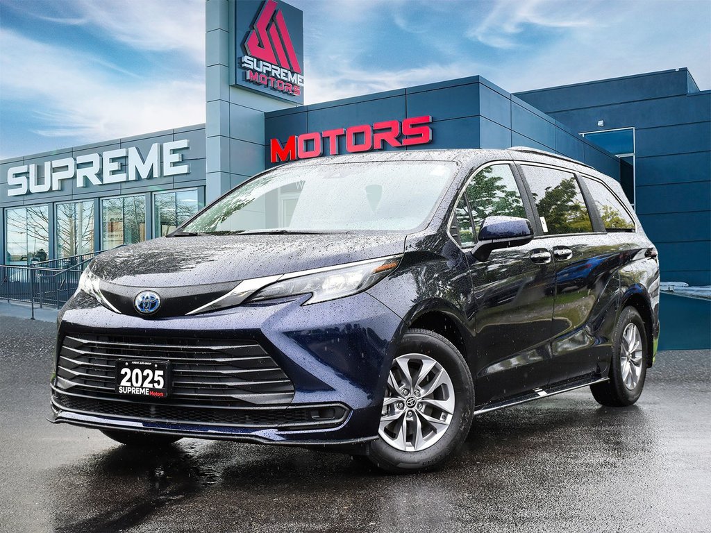 2025 Toyota Sienna Hybrid XLE in Mississauga, Ontario - 1 - w1024h768px
