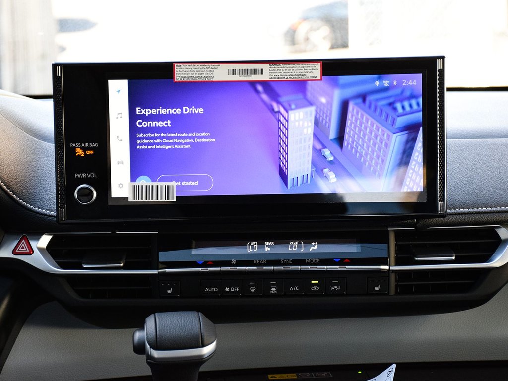 2025 Toyota Sienna XSE FWD in Mississauga, Ontario - 16 - w1024h768px