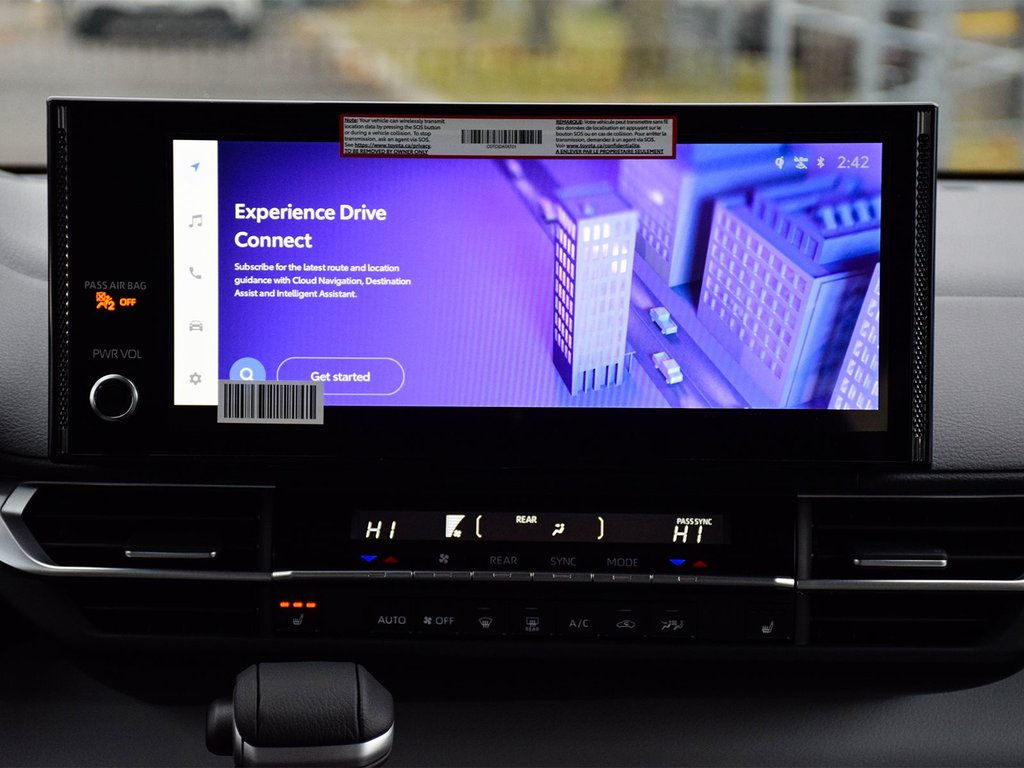 2025 Toyota Sienna XLE in Mississauga, Ontario - 15 - w1024h768px