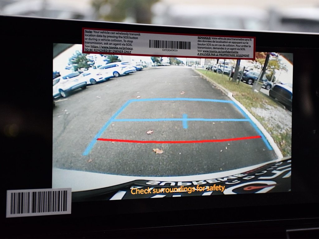 2025 Toyota Sienna XLE in Mississauga, Ontario - 21 - w1024h768px