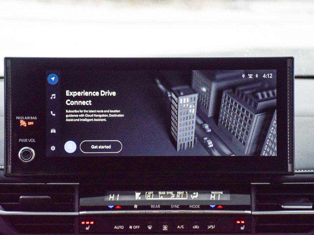 2025 Toyota Sienna XSE in Mississauga, Ontario - 16 - w1024h768px