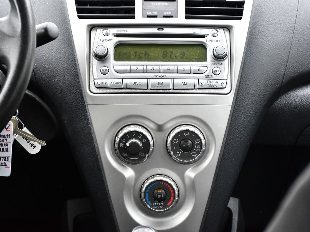 2007 Toyota Yaris BASE in Mississauga, Ontario - 14 - w1024h768px