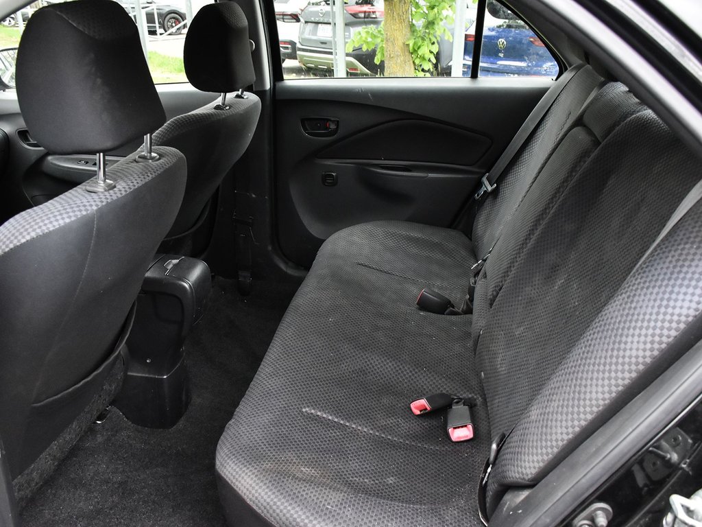2007 Toyota Yaris BASE in Mississauga, Ontario - 10 - w1024h768px