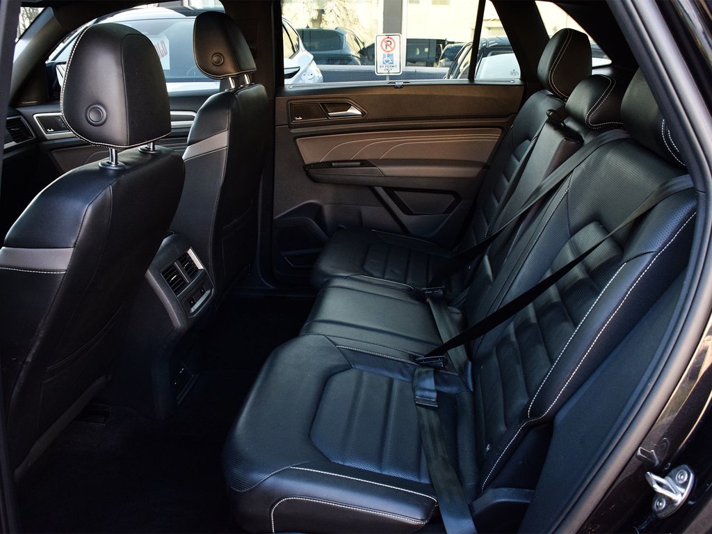 2022 Volkswagen Atlas Cross Sport Highline in Mississauga, Ontario - 11 - w1024h768px