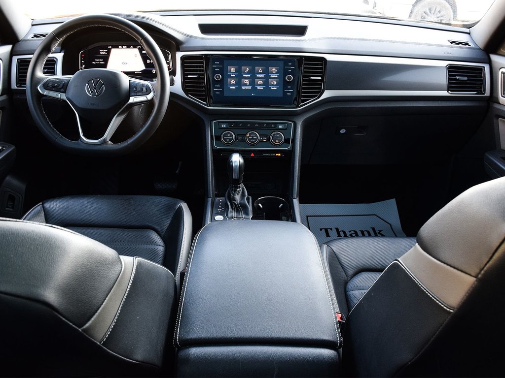 2022 Volkswagen Atlas Cross Sport Highline in Mississauga, Ontario - 13 - w1024h768px