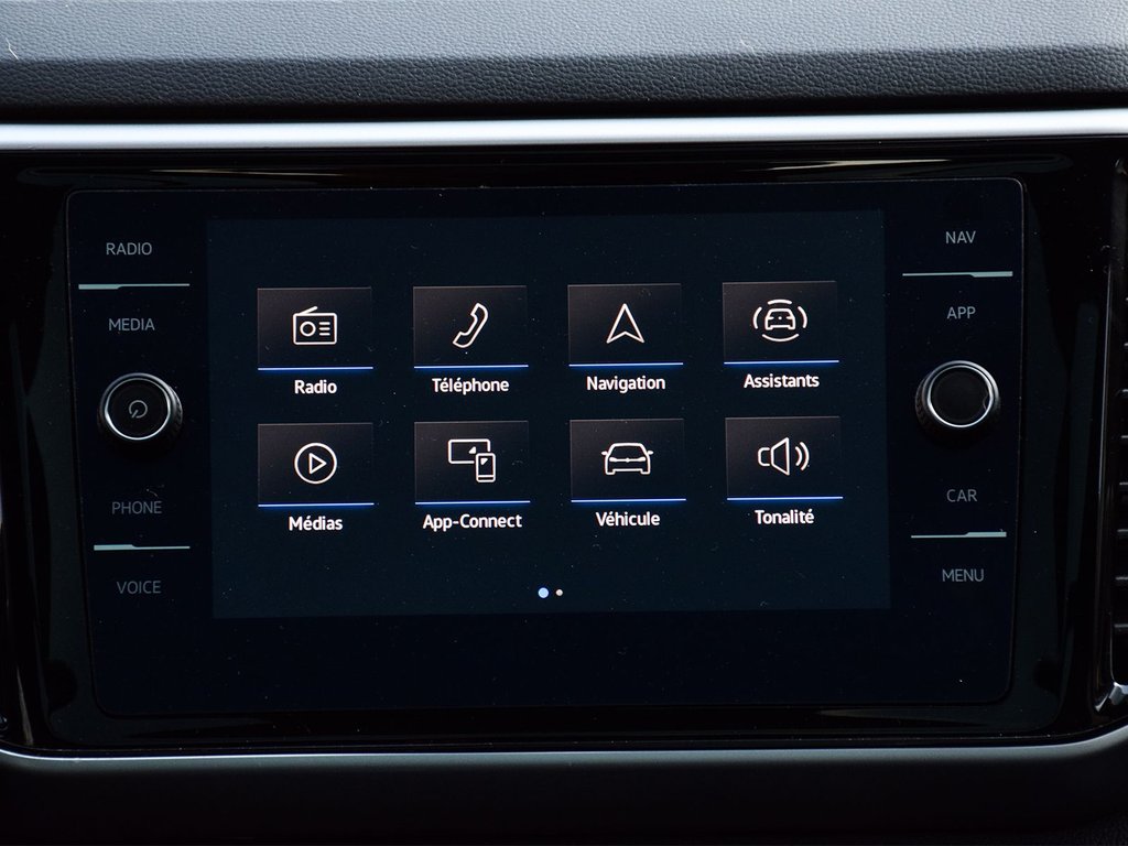 2022 Volkswagen Atlas Cross Sport Highline in Mississauga, Ontario - 16 - w1024h768px