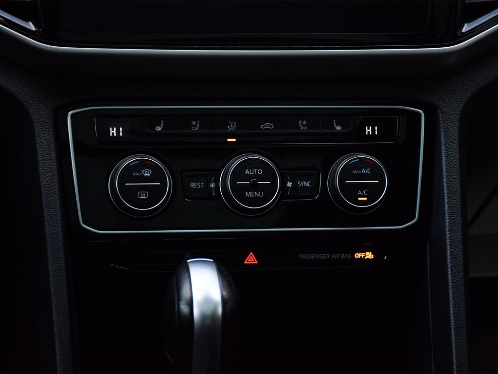 2022 Volkswagen Atlas Execline in Mississauga, Ontario - 19 - w1024h768px