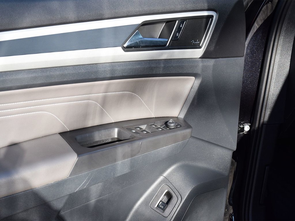 2022 Volkswagen Atlas Execline in Mississauga, Ontario - 9 - w1024h768px