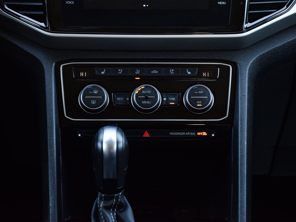 2022 Volkswagen Atlas Execline in Mississauga, Ontario - 17 - w1024h768px