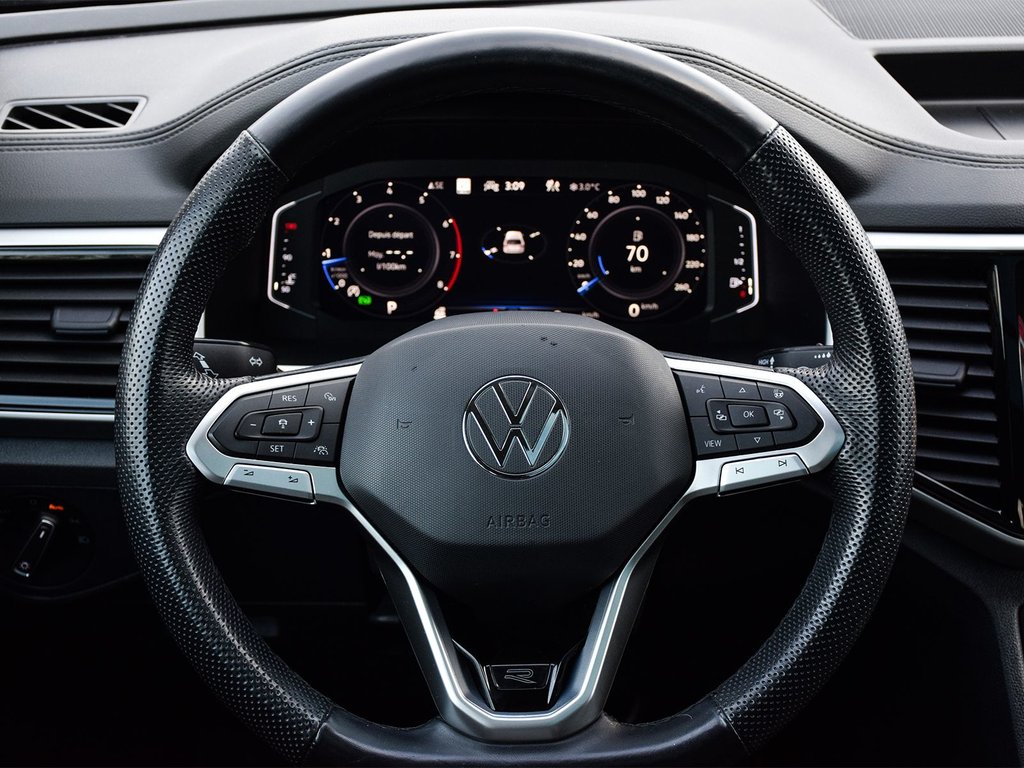 2023 Volkswagen Atlas Execline in Mississauga, Ontario - 20 - w1024h768px