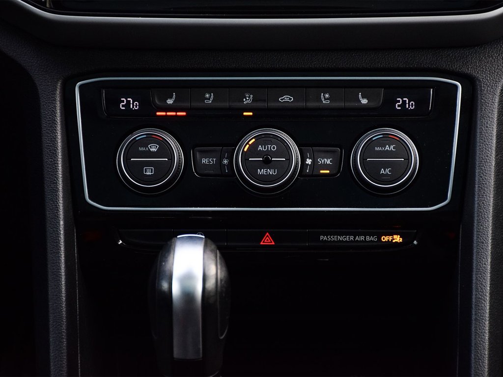 2023 Volkswagen Atlas Execline in Mississauga, Ontario - 18 - w1024h768px