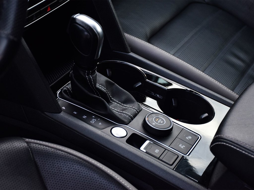 2023 Volkswagen Atlas Execline in Mississauga, Ontario - 8 - w1024h768px