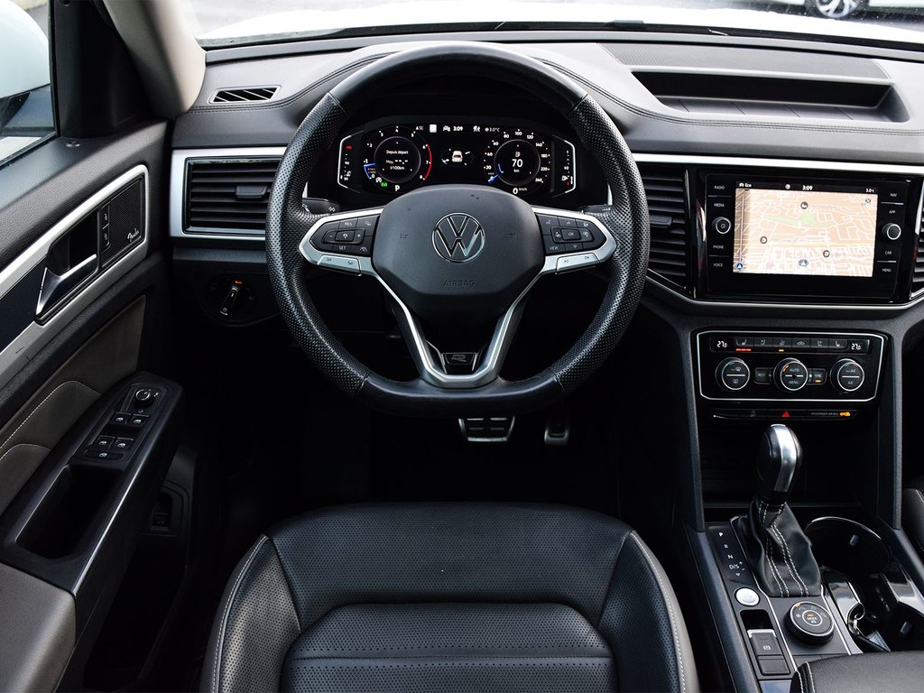2023 Volkswagen Atlas Execline in Mississauga, Ontario - 19 - w1024h768px
