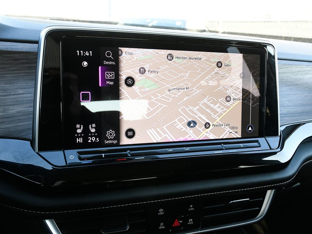 2024 Volkswagen Atlas Highline in Mississauga, Ontario - 23 - w1024h768px