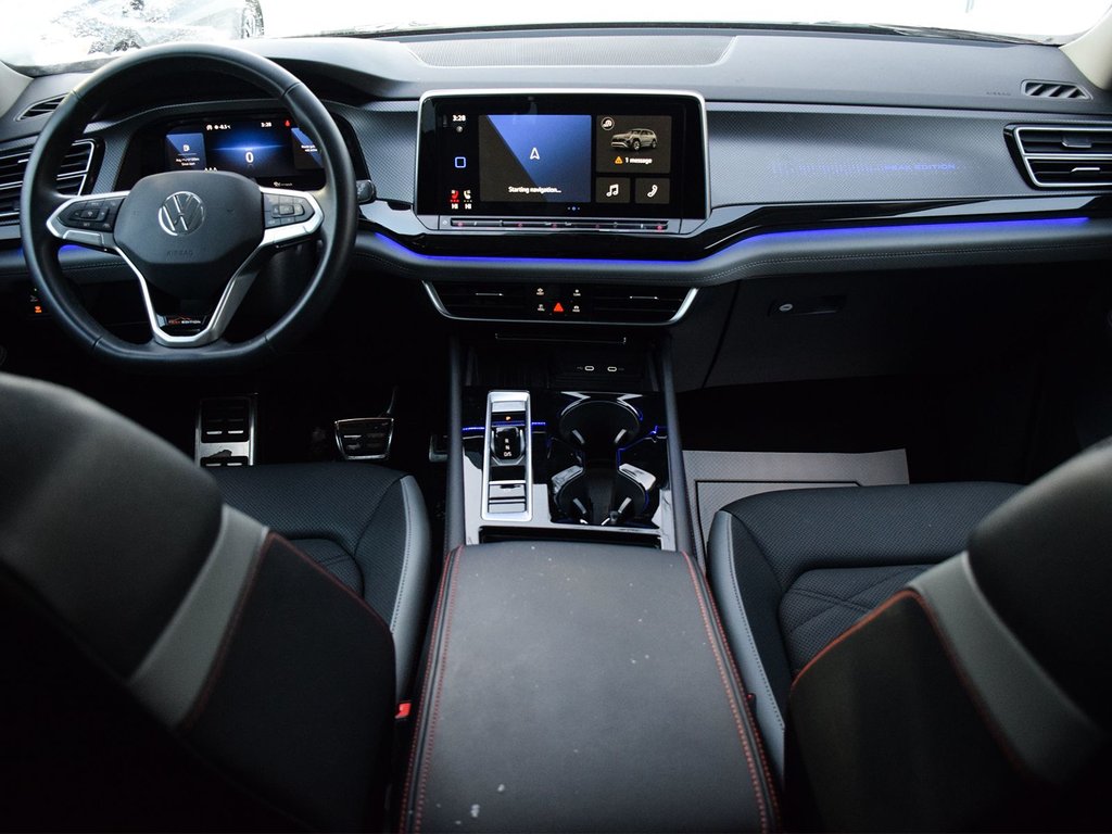 2025 Volkswagen Atlas Peak Edition in Mississauga, Ontario - 12 - w1024h768px