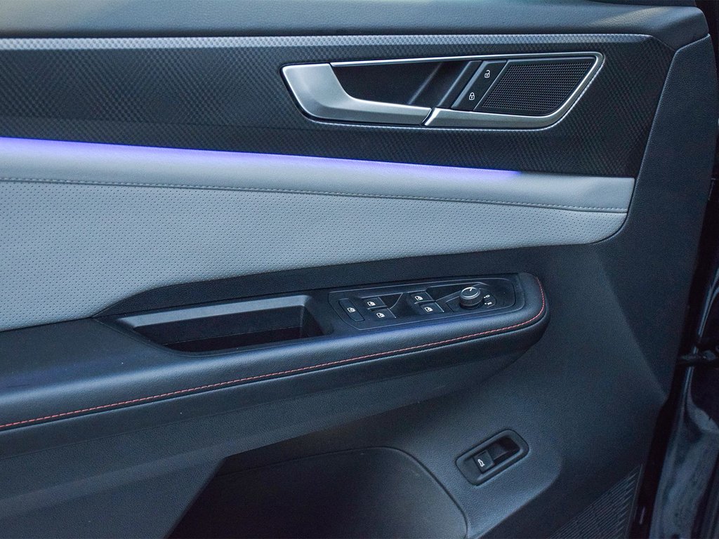 2025 Volkswagen Atlas Peak Edition in Mississauga, Ontario - 9 - w1024h768px