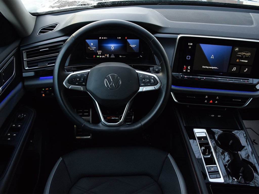 2025 Volkswagen Atlas Peak Edition in Mississauga, Ontario - 15 - w1024h768px