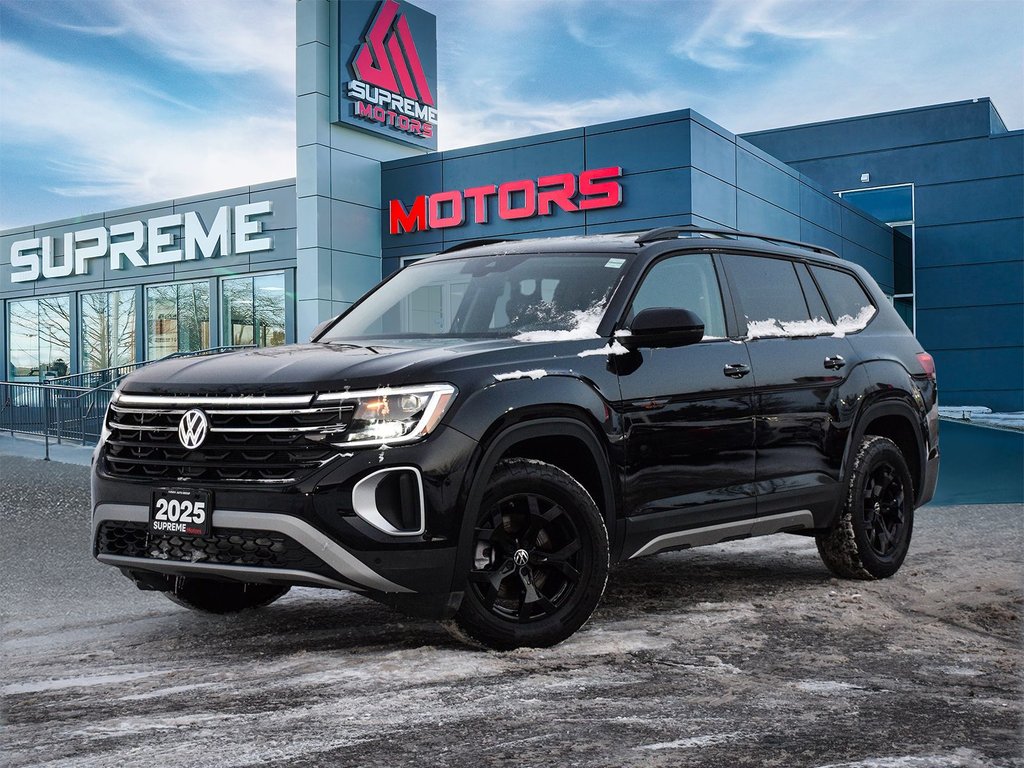 2025 Volkswagen Atlas Peak Edition in Mississauga, Ontario - 1 - w1024h768px