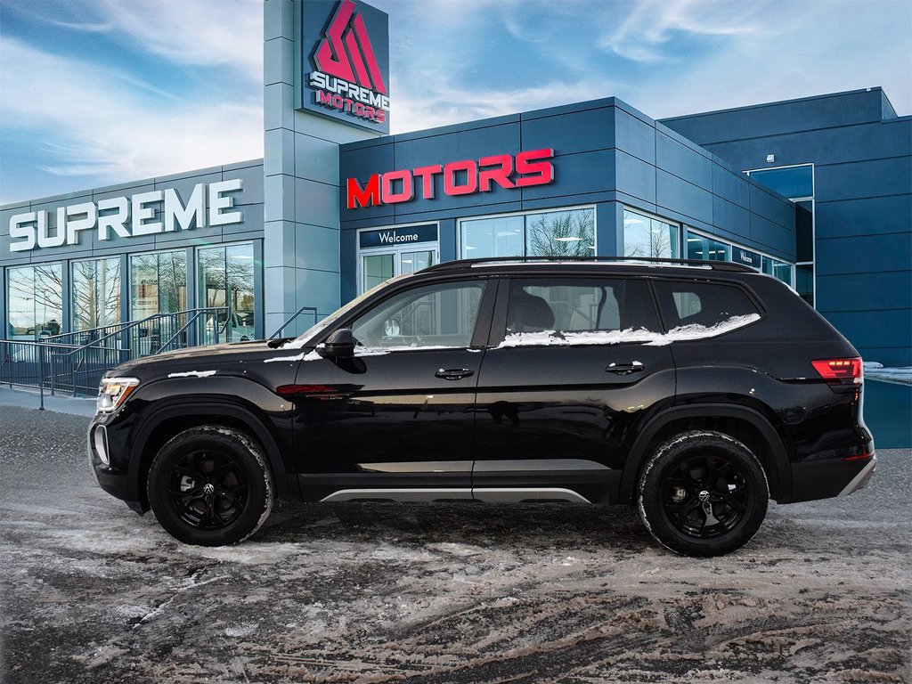 2025 Volkswagen Atlas Peak Edition in Mississauga, Ontario - 3 - w1024h768px
