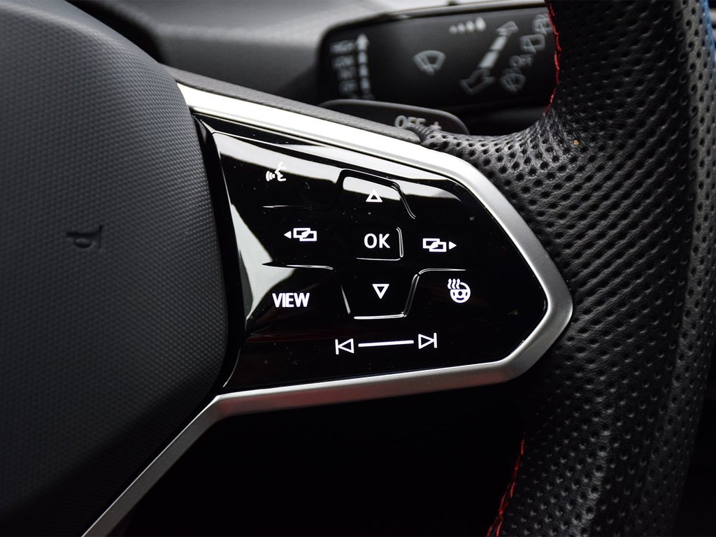 2024 Volkswagen Golf GTI Autobahn in Mississauga, Ontario - 18 - w1024h768px