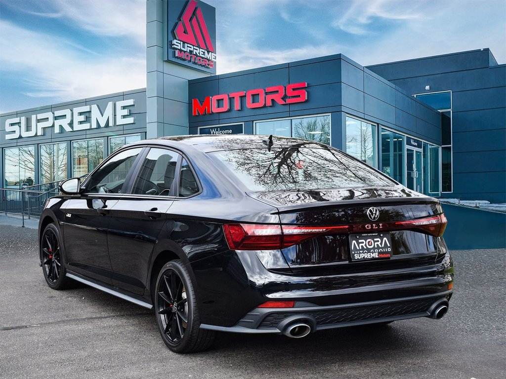 2025 Volkswagen Jetta GLI Autobahn in Mississauga, Ontario - 5 - w1024h768px