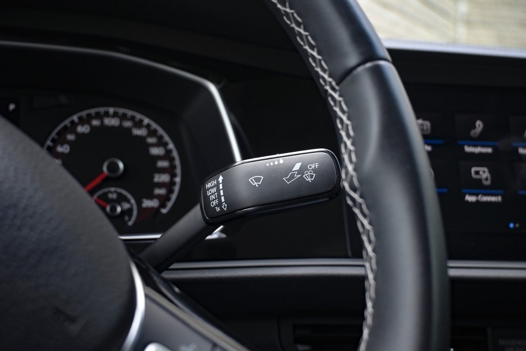 2021 Volkswagen Jetta Highline in Mississauga, Ontario - 21 - w1024h768px