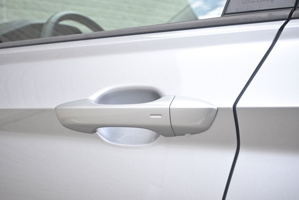 2021 Volkswagen Jetta Highline in Mississauga, Ontario - 26 - w1024h768px