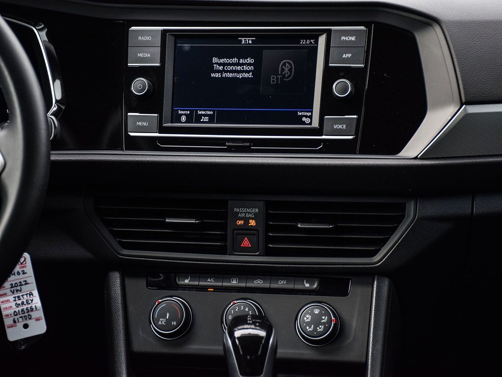 2022 Volkswagen Jetta Trendline in Mississauga, Ontario - 14 - w1024h768px