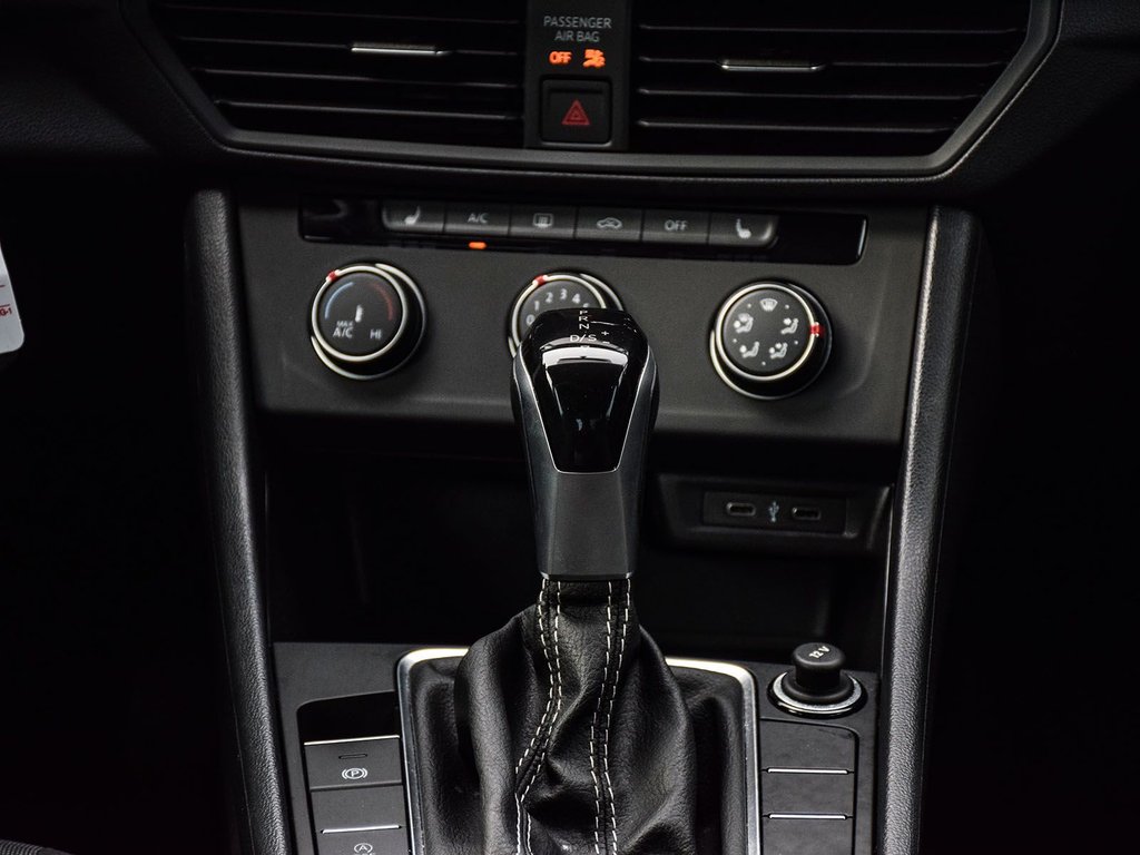 2022 Volkswagen Jetta Trendline in Mississauga, Ontario - 16 - w1024h768px