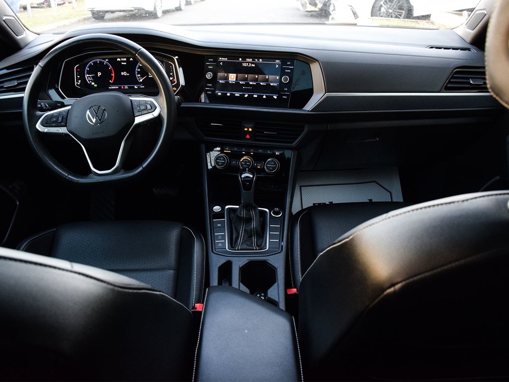 2022 Volkswagen Jetta Comfortline in Mississauga, Ontario - 12 - w1024h768px