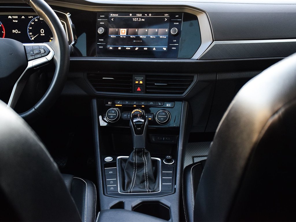 2022 Volkswagen Jetta Comfortline in Mississauga, Ontario - 13 - w1024h768px