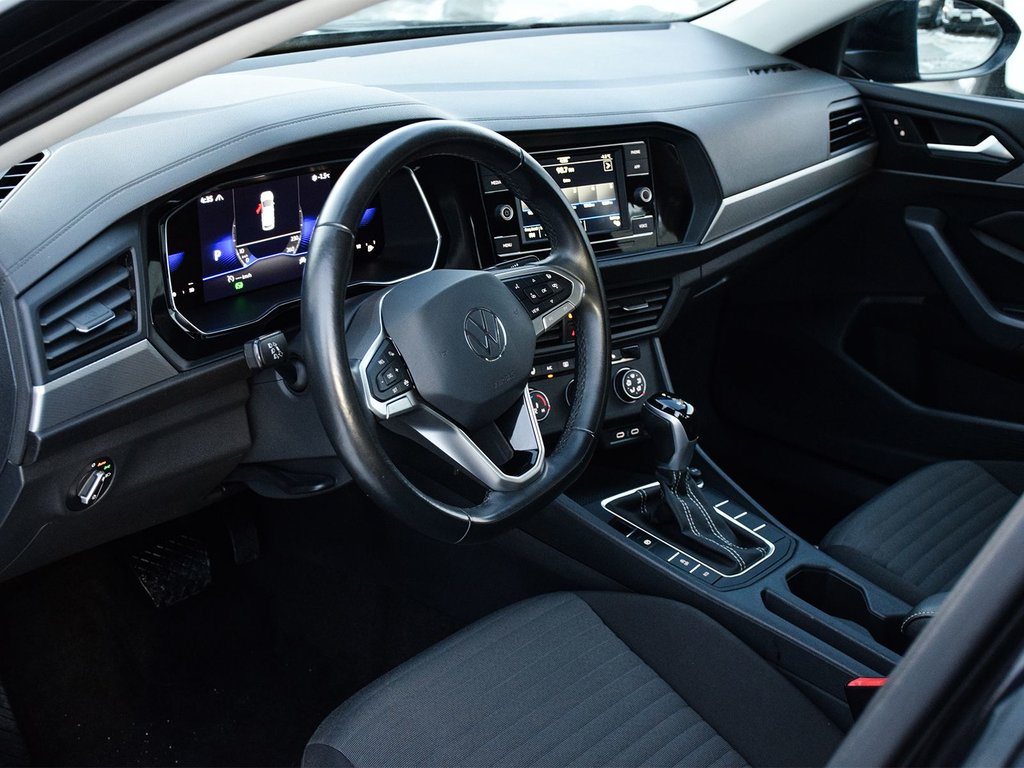2023 Volkswagen Jetta Trendline in Mississauga, Ontario - 6 - w1024h768px