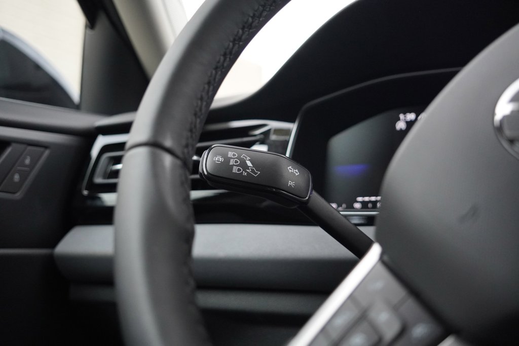 2025 Volkswagen Jetta COMFORTLINE in Mississauga, Ontario - 12 - w1024h768px