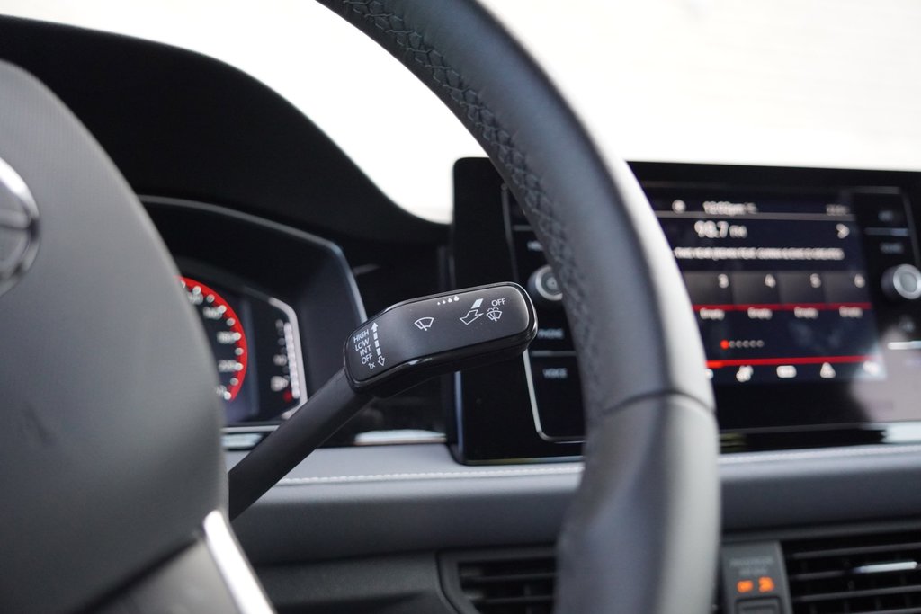 2025 Volkswagen Jetta Comfortline in Mississauga, Ontario - 20 - w1024h768px