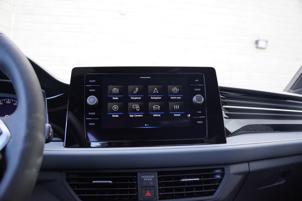 2025 Volkswagen Jetta Comfortline in Mississauga, Ontario - 12 - w1024h768px
